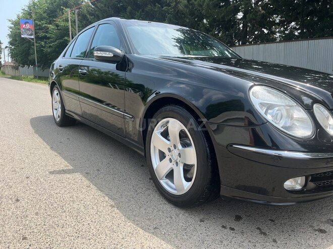 Mercedes E 320 2003, 245,000 km - 3.2 l - Masallı