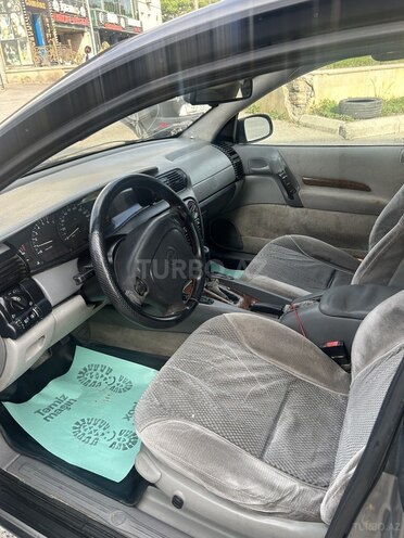 Opel Omega 1995, 360,000 km - 2.0 l - Bakı
