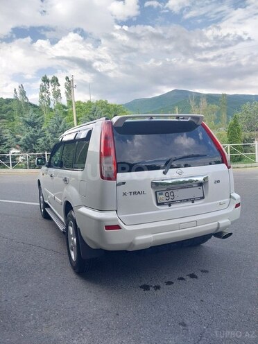 Nissan X-Trail 2001, 288,000 km - 2.0 l - Şəki
