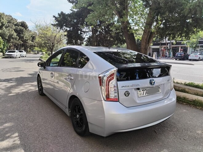 Toyota Prius 2012, 220,000 km - 1.8 l - Bakı