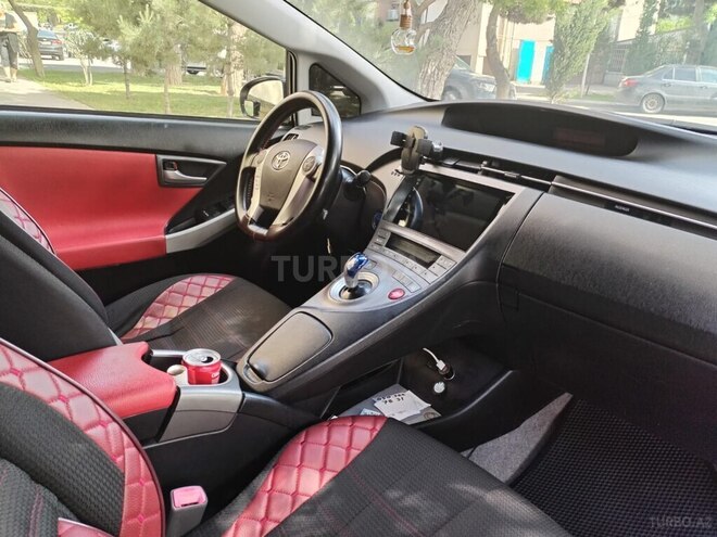 Toyota Prius 2012, 220,000 km - 1.8 l - Bakı