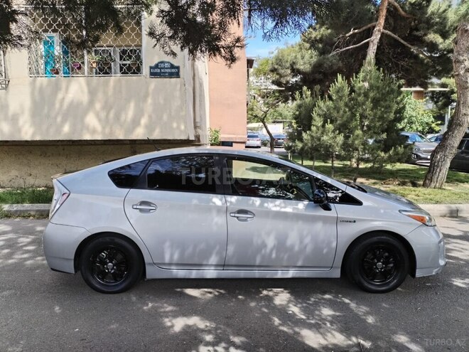 Toyota Prius 2012, 220,000 km - 1.8 l - Bakı