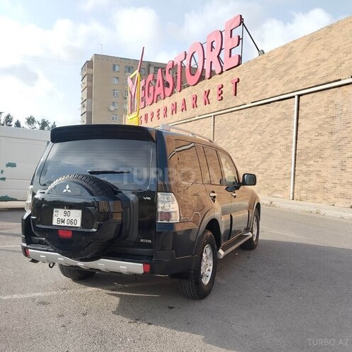 Mitsubishi Pajero 2006, 230,000 km - 3.0 л - Bakı
