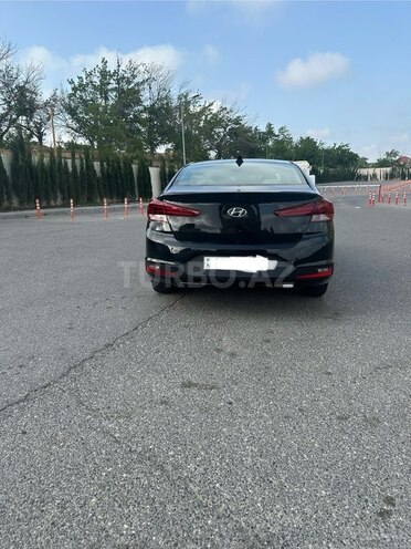Hyundai Elantra 2018, 62,764 km - 2.0 л - Bakı