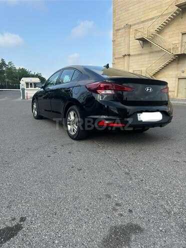 Hyundai Elantra 2018, 62,764 km - 2.0 л - Bakı