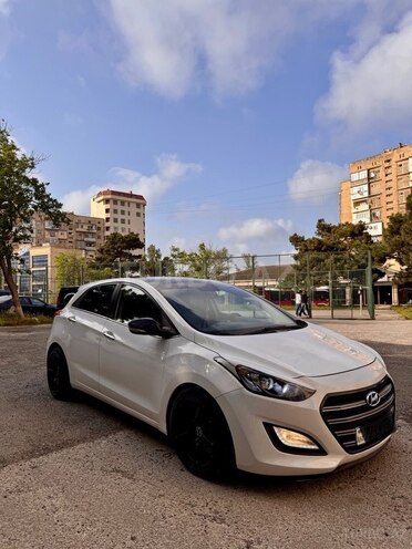 Hyundai i30 2015, 213,000 km - 1.6 l - Bakı