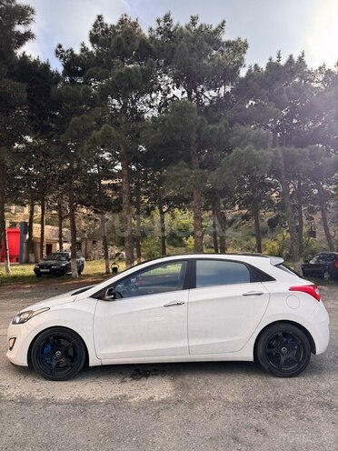 Hyundai i30 2015, 213,000 km - 1.6 l - Bakı