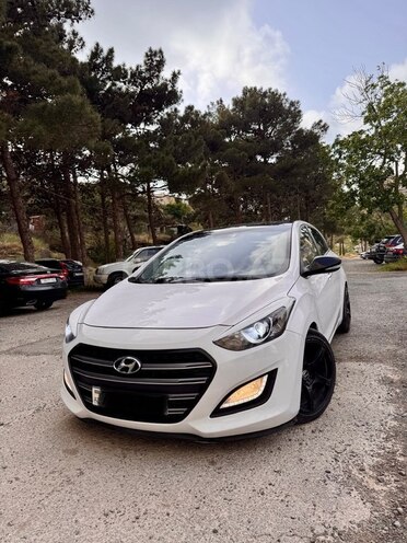 Hyundai i30 2015, 213,000 km - 1.6 l - Bakı
