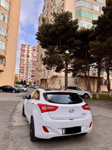 Hyundai i30 2015, 213,000 km - 1.6 l - Bakı