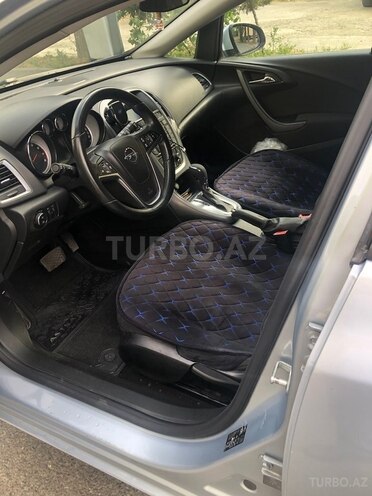 Opel Astra 2015, 140,000 km - 1.6 l - Bakı