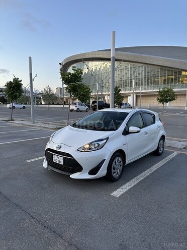 Toyota Aqua 2019, 57,000 km - 1.5 l - Bakı