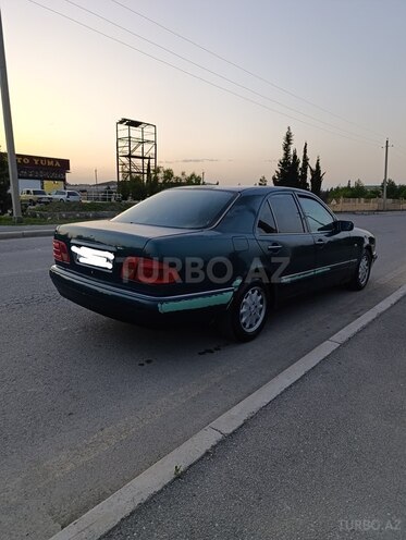 Mercedes E 200 1997, 744,178 km - 2.0 l - Yevlax
