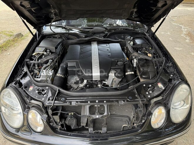 Mercedes E 240 2003, 412,000 km - 2.4 л - Şirvan