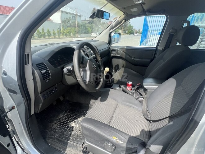 Nissan Navara 2013, 430,000 km - 2.5 l - Bakı