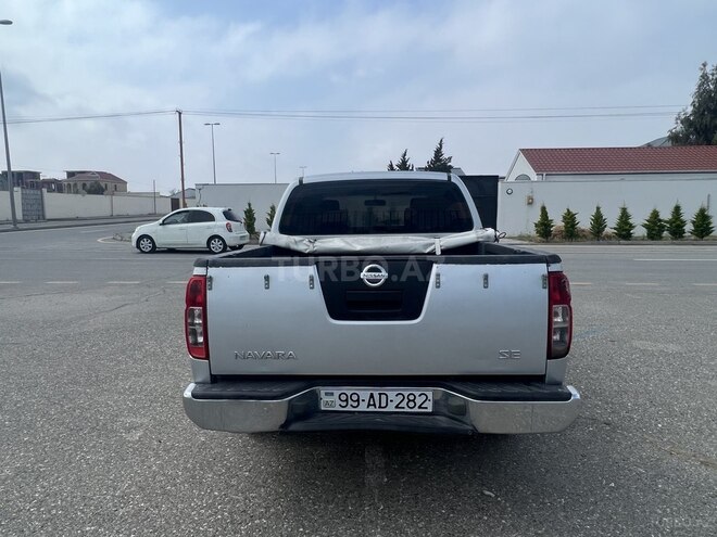 Nissan Navara 2013, 430,000 km - 2.5 l - Bakı
