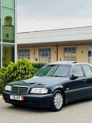 Mercedes C 200 1999, 238,457 km - 2.0 l - İmişli