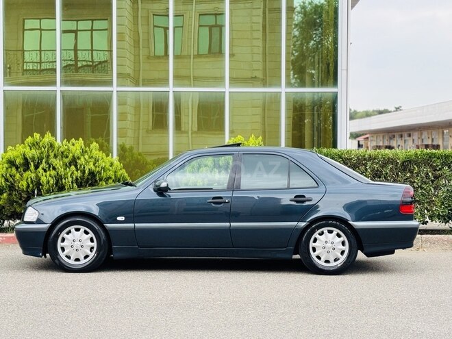 Mercedes C 200 1999, 238,457 km - 2.0 l - İmişli