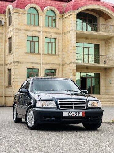 Mercedes C 200 1999, 238,457 km - 2.0 l - İmişli