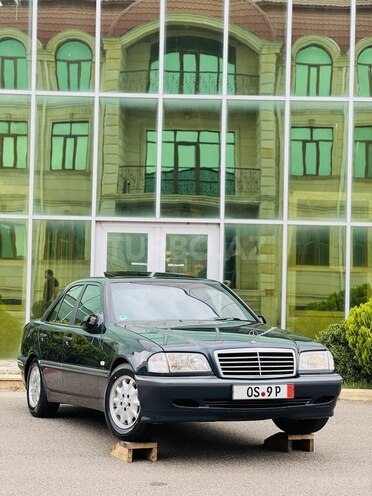 Mercedes C 200 1999, 238,457 km - 2.0 l - İmişli