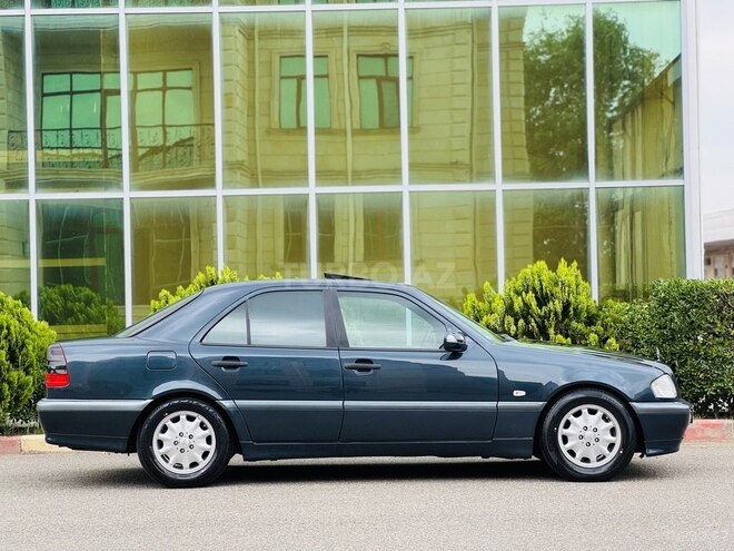 Mercedes C 200 1999, 238,457 km - 2.0 l - İmişli