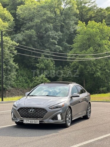 Hyundai Sonata-2