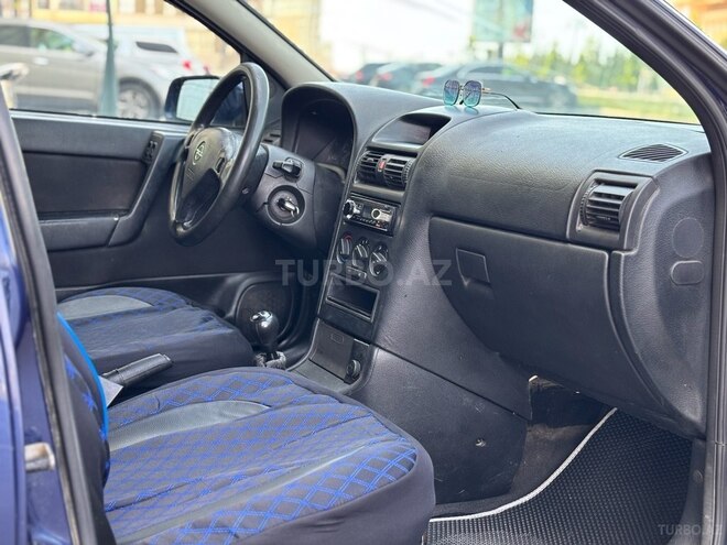 Opel Astra 1999, 215,369 km - 1.6 l - Bakı