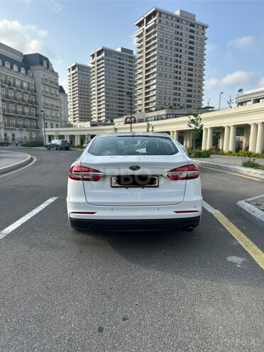 Ford Fusion (North America) 2019, 185,000 km - 1.5 л - Bakı