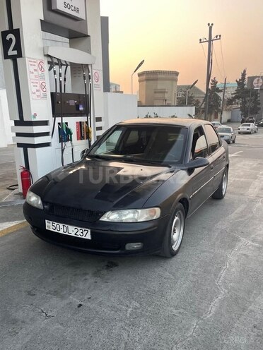 Opel Vectra 1997, 200,000 km - 2.0 l - Bakı