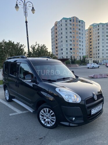 Fiat Doblo 2010, 320,000 km - 1.3 л - Bakı
