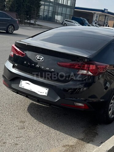 Hyundai Elantra 2018, 14,000 km - 2.0 л - Bakı