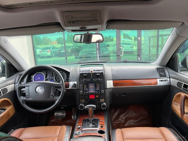 Volkswagen Touareg 2005, 246,789 km - 4.2 л - Sumqayıt