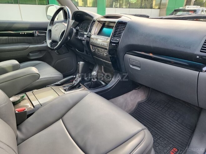 Lexus GX 470-16