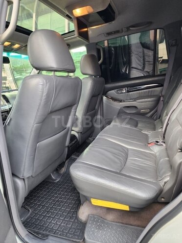 Lexus GX 470-17