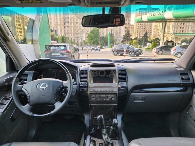 Lexus GX 470-11