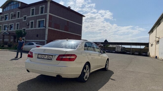 Mercedes E 350 2010, 240,000 km - 3.0 l - Gəncə