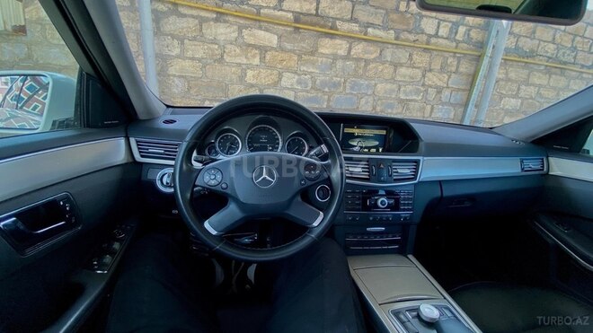 Mercedes E 350 2010, 240,000 km - 3.0 l - Gəncə