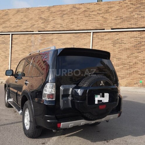 Mitsubishi Pajero 2006, 230,000 km - 3.0 l - Bakı