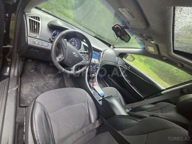 Hyundai Sonata 2013, 330,000 km - 2.0 l - Bakı