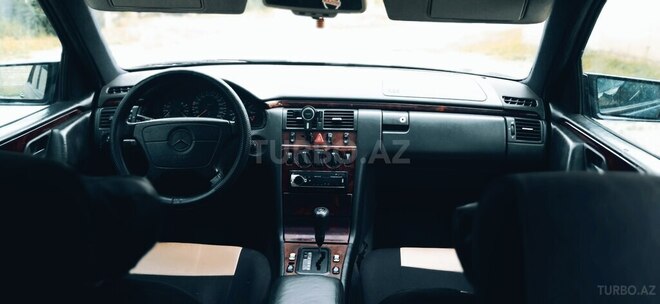 Mercedes E 320 1996, 344,300 km - 3.2 l - Tərtər