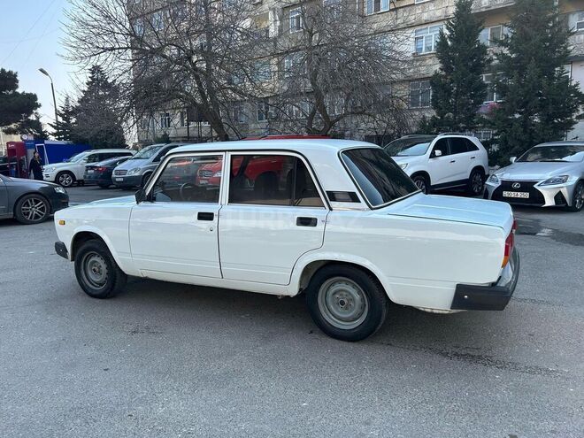 LADA (VAZ) 2107 2009, 88,000 km - 1.6 l - Bakı