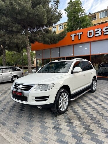 Volkswagen Touareg-2