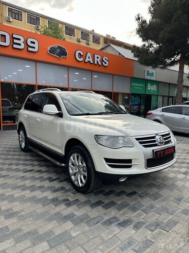 Volkswagen Touareg-3