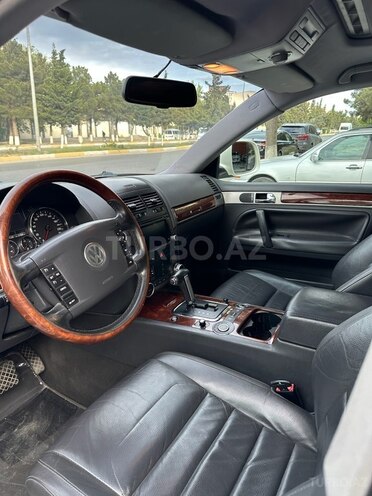 Volkswagen Touareg-10