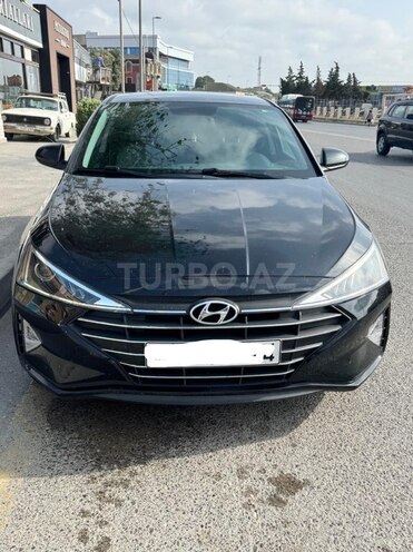 Hyundai Elantra 2018, 14,000 km - 2.0 л - Bakı