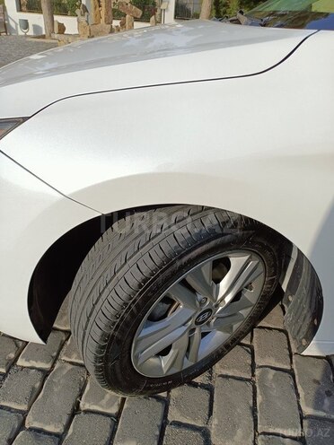 Hyundai Elantra 2020, 104,493 km - 2.0 л - Bakı