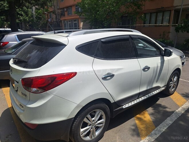 Hyundai ix35 2010, 203,000 km - 2.0 l - Bakı