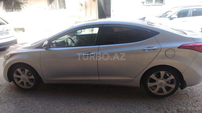 Hyundai Elantra 2011, 387,852 km - 1.8 л - Bakı