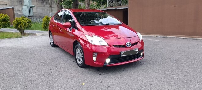 Toyota Prius 2009, 244,000 km - 1.8 л - Şəki