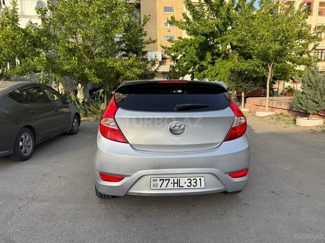 Hyundai Accent 2015, 129,200 km - 1.4 l - Bakı