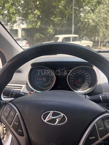 Hyundai Elantra 2012, 42,971 km - 1.8 l - Bakı